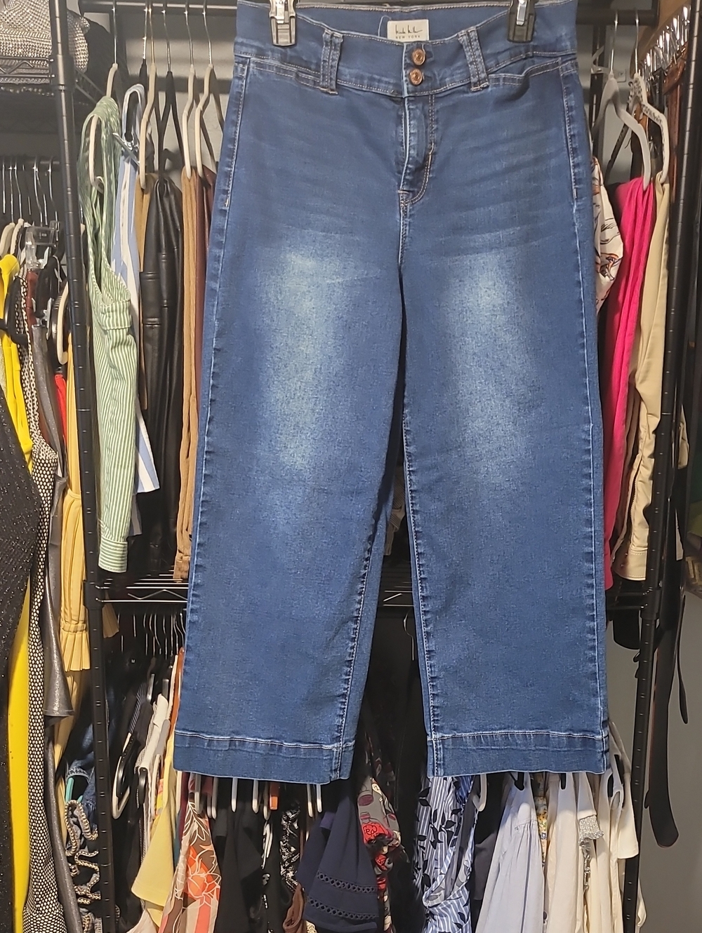 Nicole Miller Medium Blue Cropped Wide-Leg Jeans